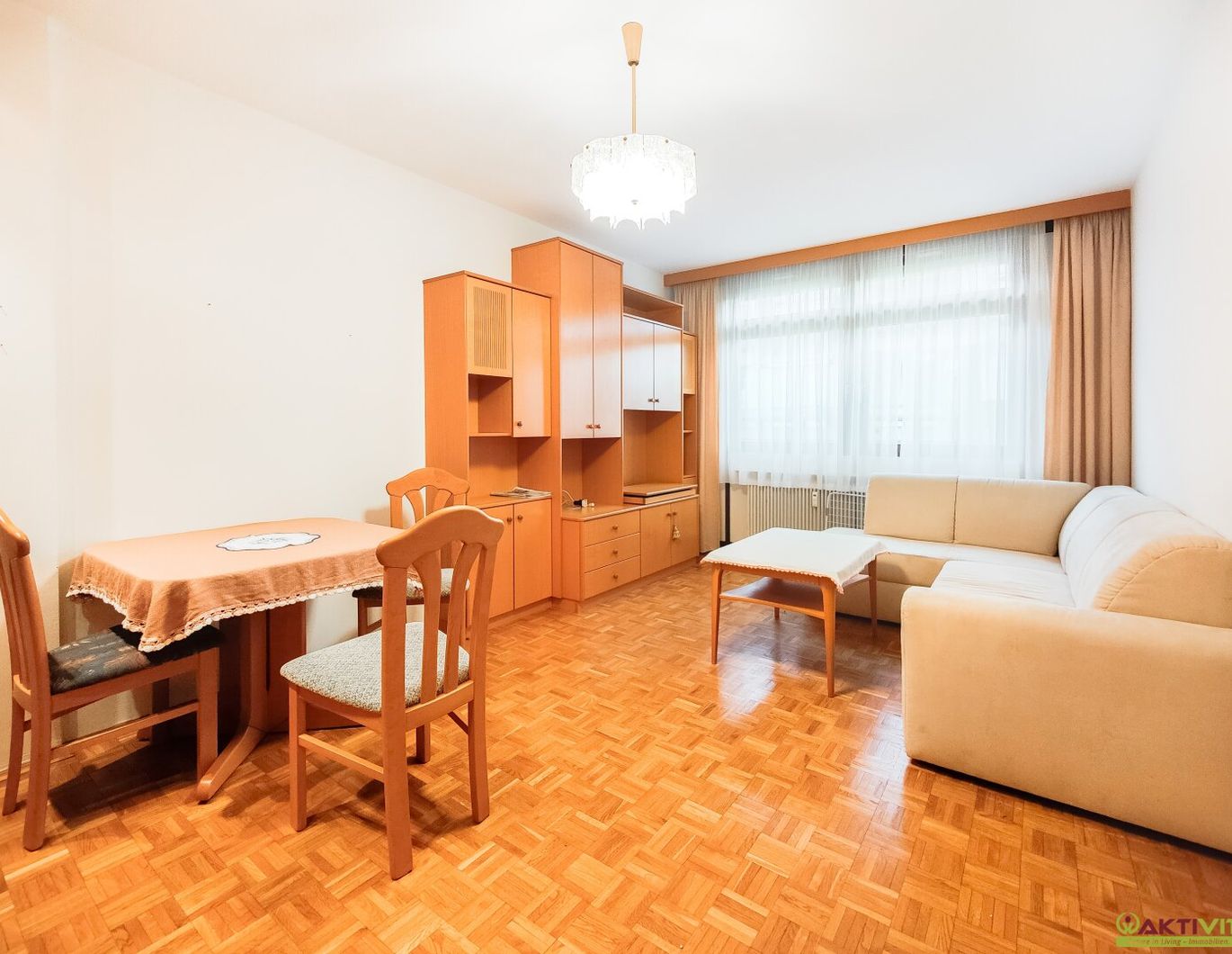 Zentrale 2-Zimmer-Wohnung mit Balkon in Fürstenfeld. - Möbliert und mit Top-Infrastruktur.