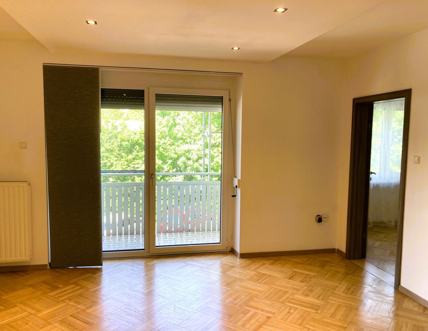 4-ZIMMER-WOHNUNG mit BALKON - ruhige & zentrumsnahe Lage