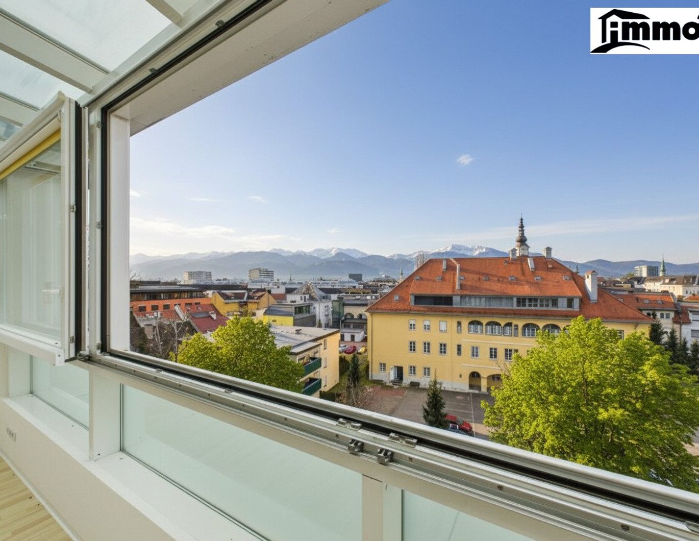 Stadtjuwel mit Weitblick - Moderne Penthouse-Wohnung im Herzen Klagenfurts