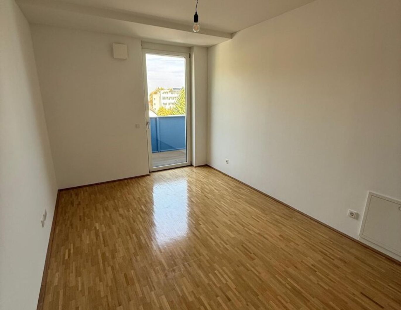 Tolle Wohnung mit 2 Zimmer und separater Küche