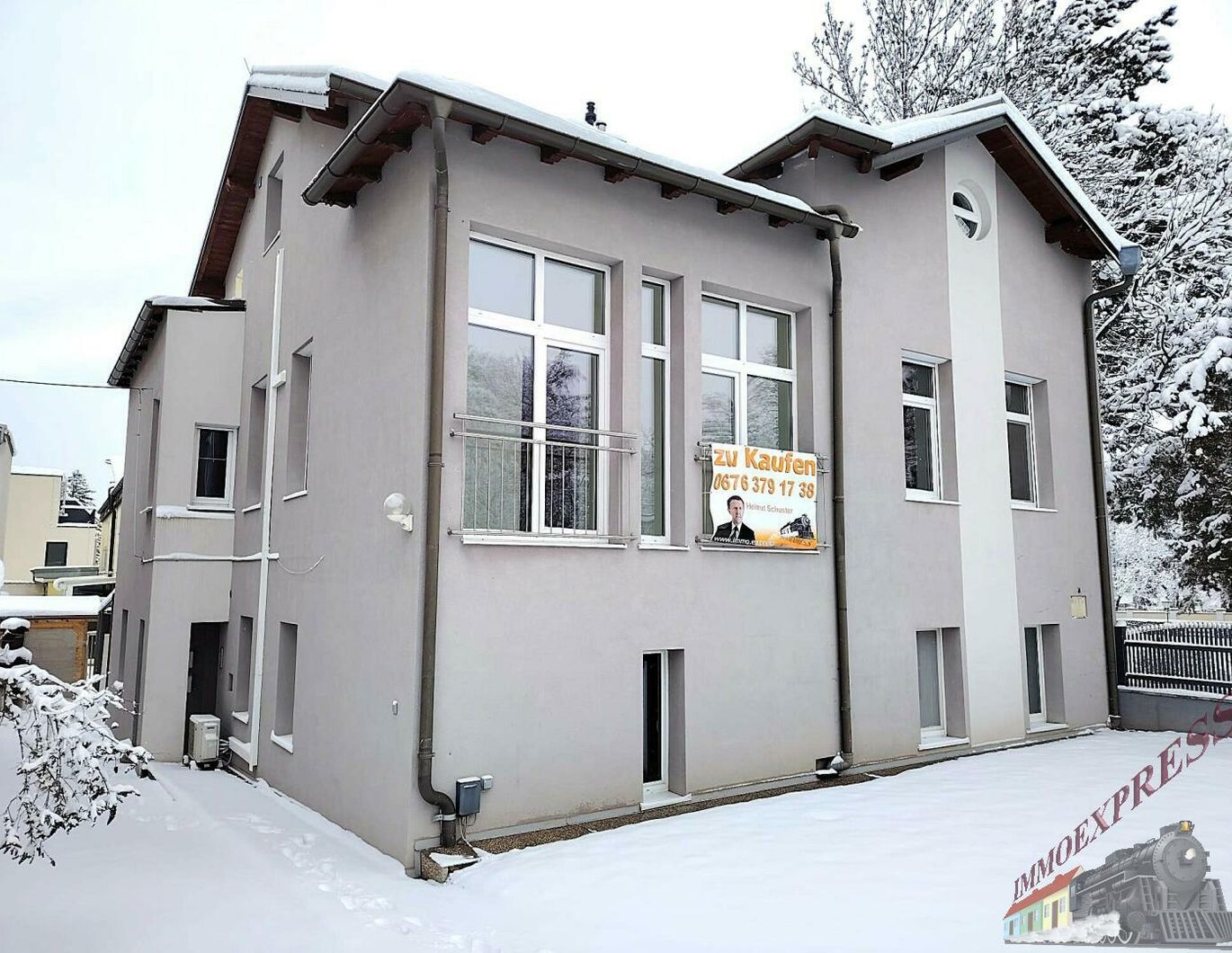 Tolles Mehrfamilienhaus bietet vielfache Nutzungsmöglichkeit auf 3 Etagen - zentrale Lage!