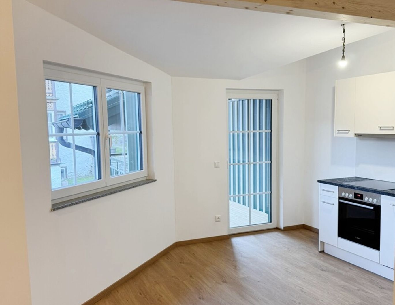 NEUE 3-Zimmer-Wohnung mit zwei Balkonen!