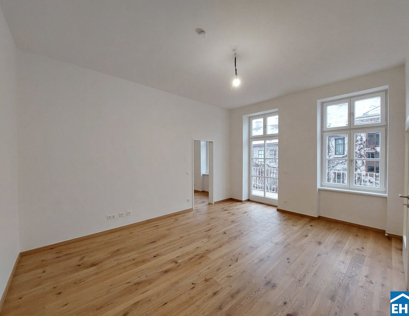 ERSTBEZUG nach Sanierung: 3-Zimmerwohnung mit 16 m² Balkon Nähe Naschmarkt