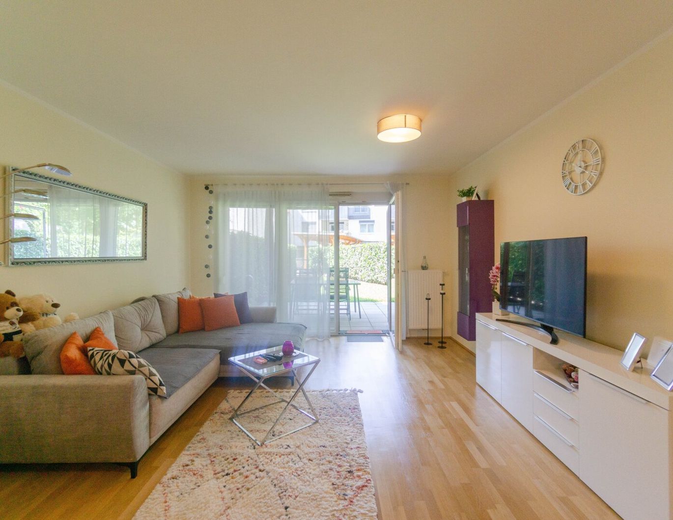 Entzückende 2-Zimmer-Wohnung mit 70 m² Garten in bester Penzinger Lage