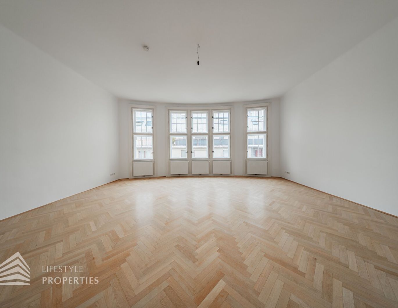 Schöne 3-Zimmer Altbauwohnung, Nähe Schloss Belvedere