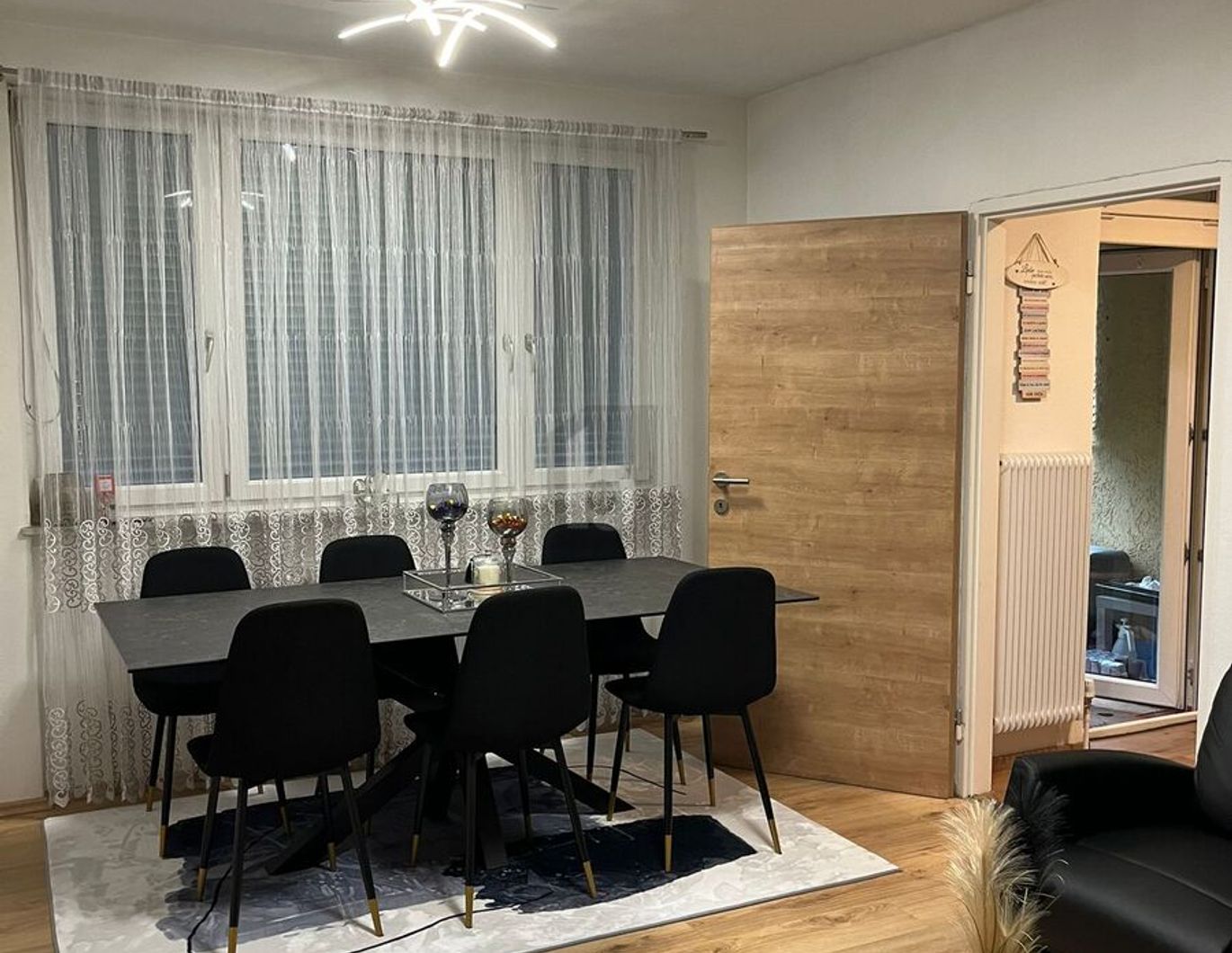 FRISCH RENOVIERT AM PARK