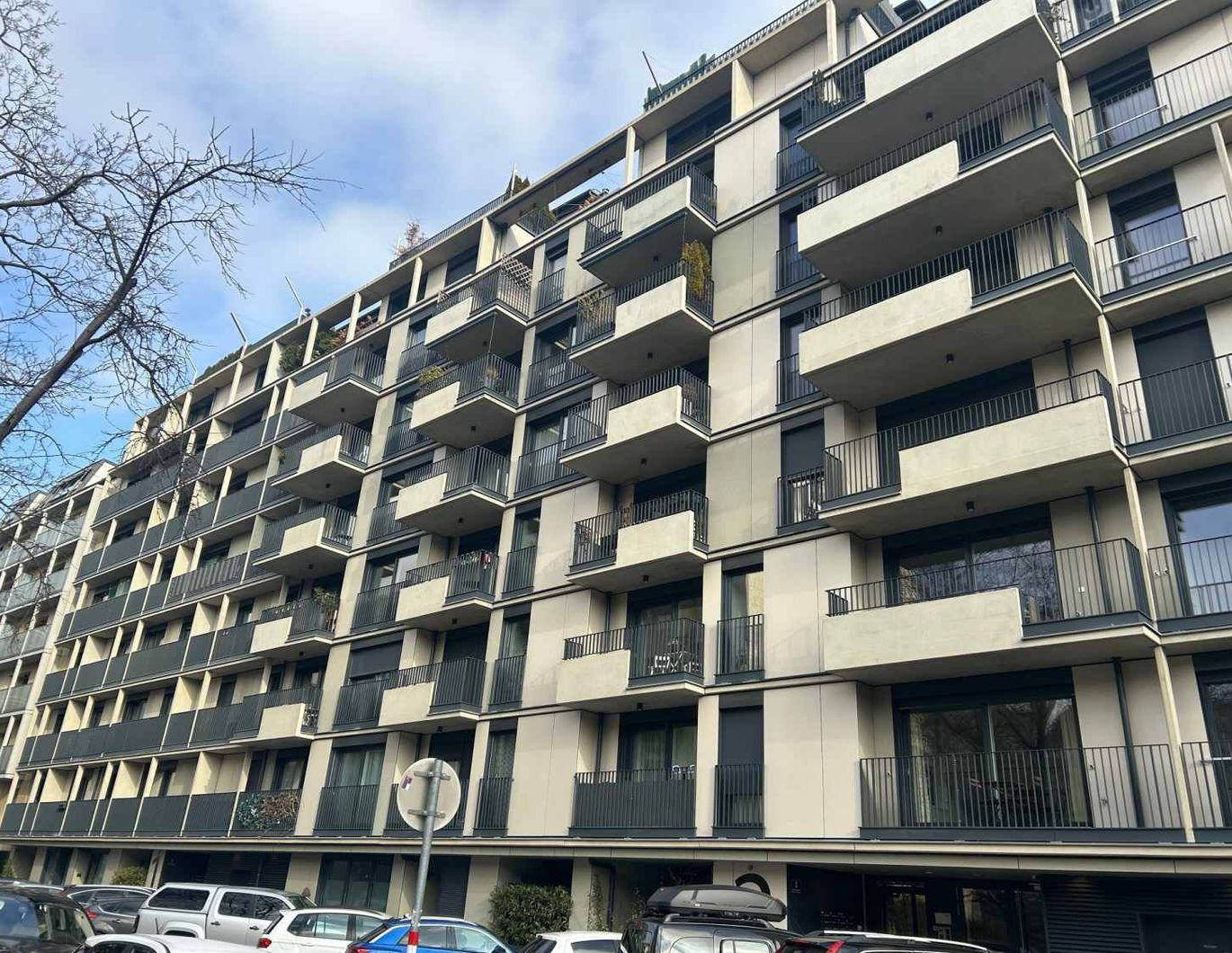 Traumhaft schöne 3-Zimmer-Balkonwohnung -  Am Modenapark!