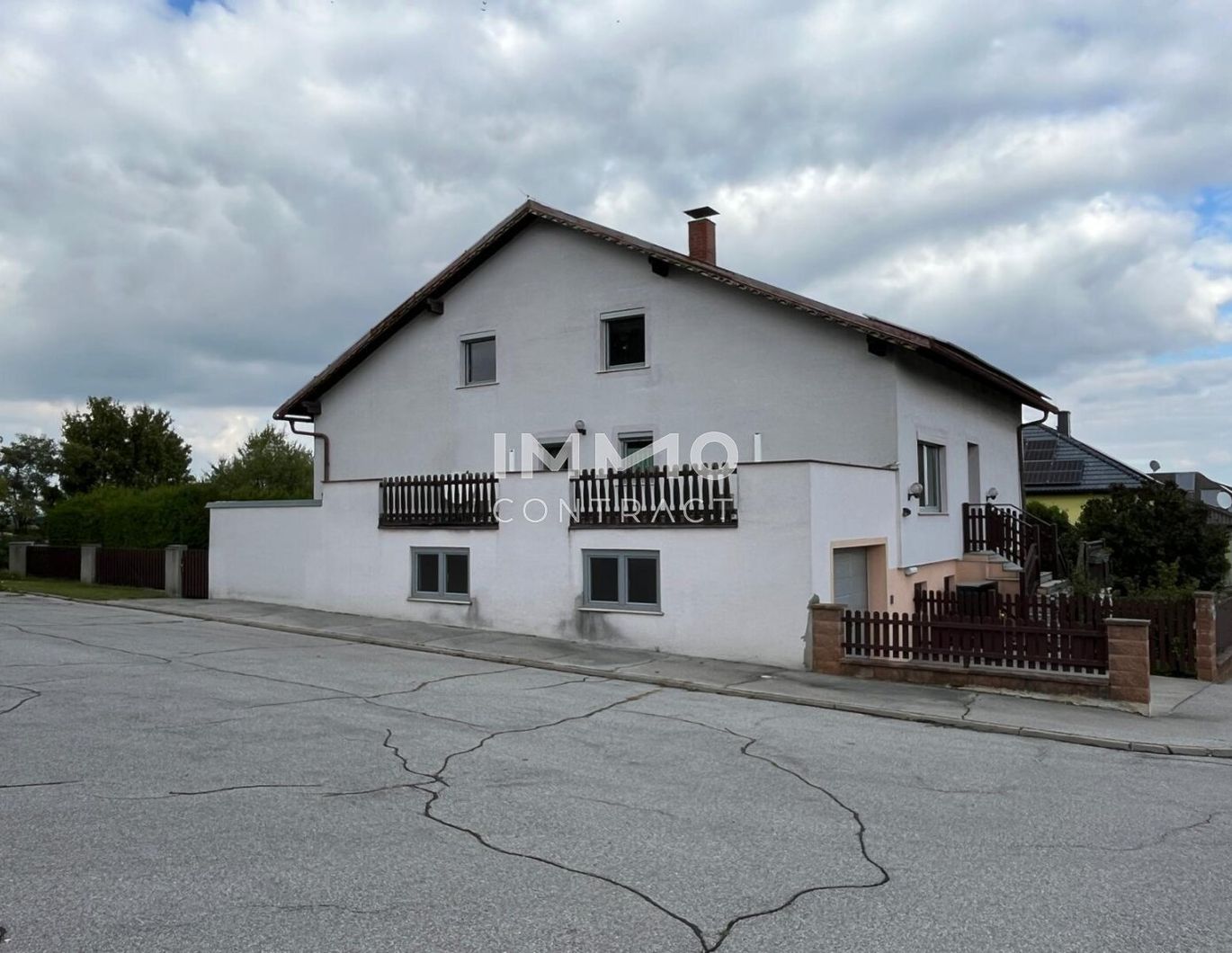 Einfamilienhaus mit Pool, und PV-Anlage nur wenige Autominuten von Wien entfernt