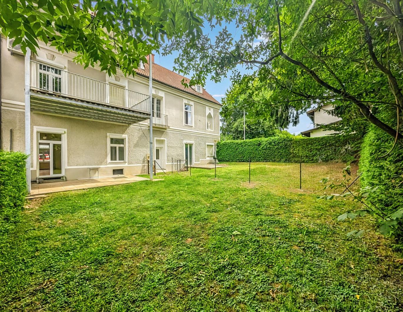 Großzügiger Garten (100 m²) & überdachte Terrasse - Grünes 2 Zimmer Wohnglück in Graz-St. Peter!
