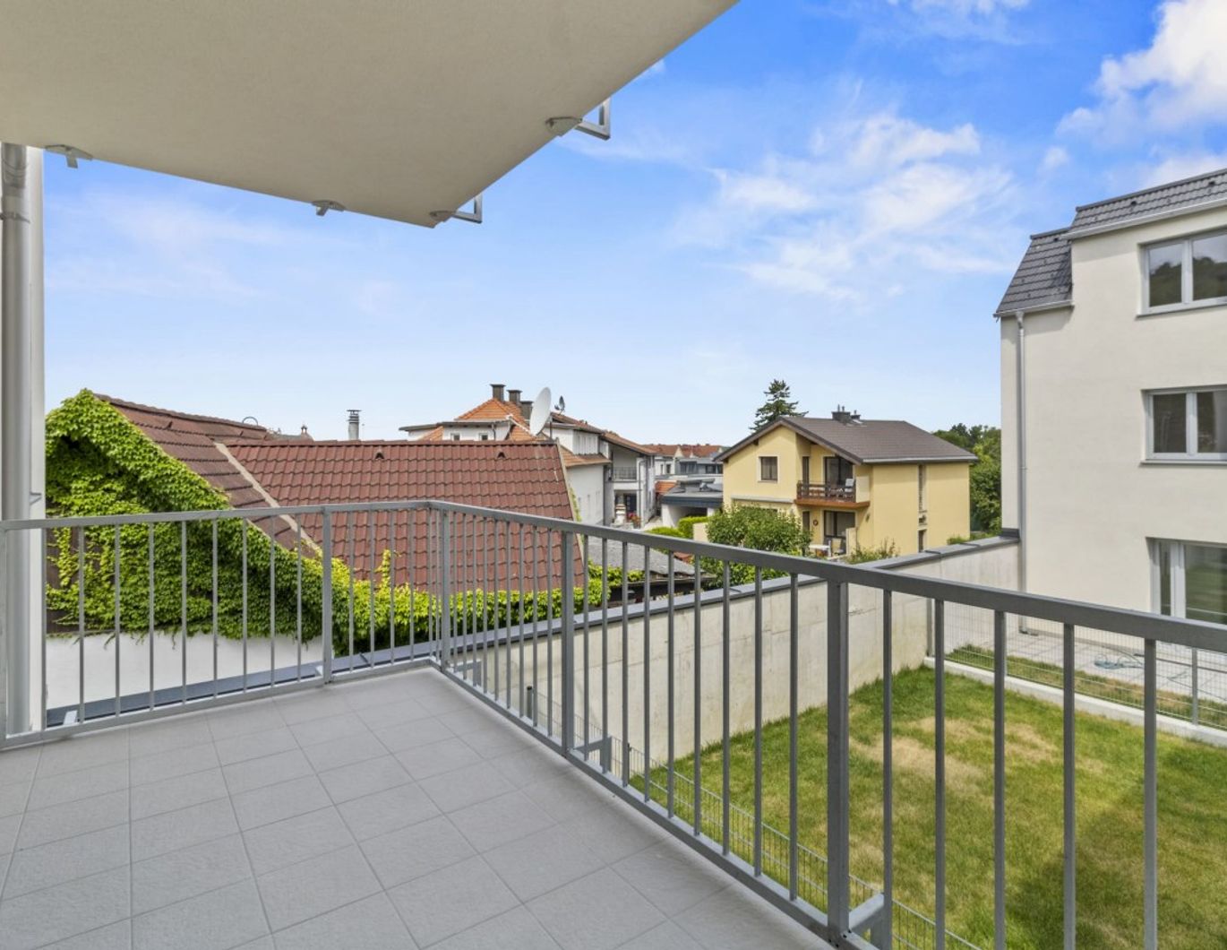 ++ Wohnung mit CHARME ++ 4 Zimmer mit BALKON