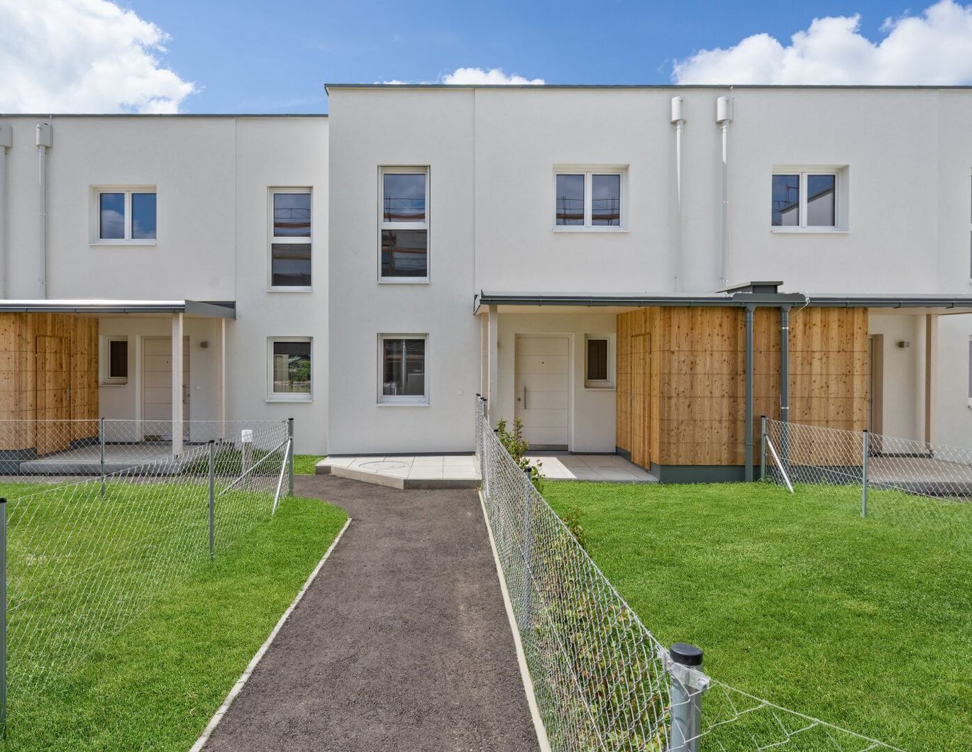 Grün. Hell. Familienfreundlich. Willkommen in Ihrem neuen Zuhause!