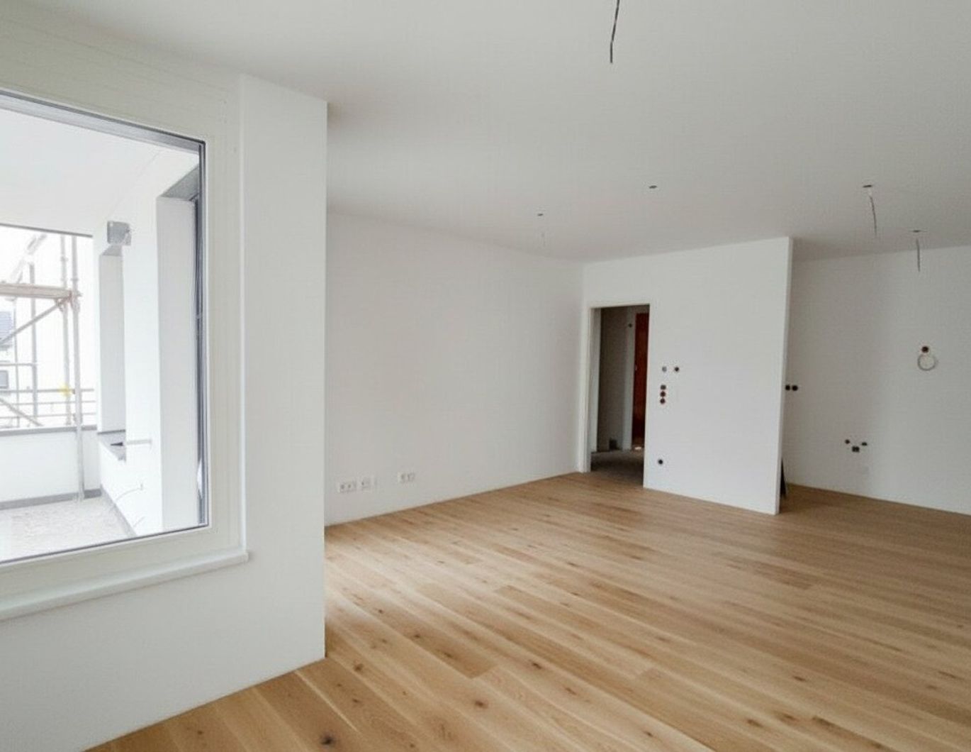 FAMILIENFREUNDLICHER ERSTBEZUG in kleiner Wohnanlage | RUHIGE LAGE + UBAHN