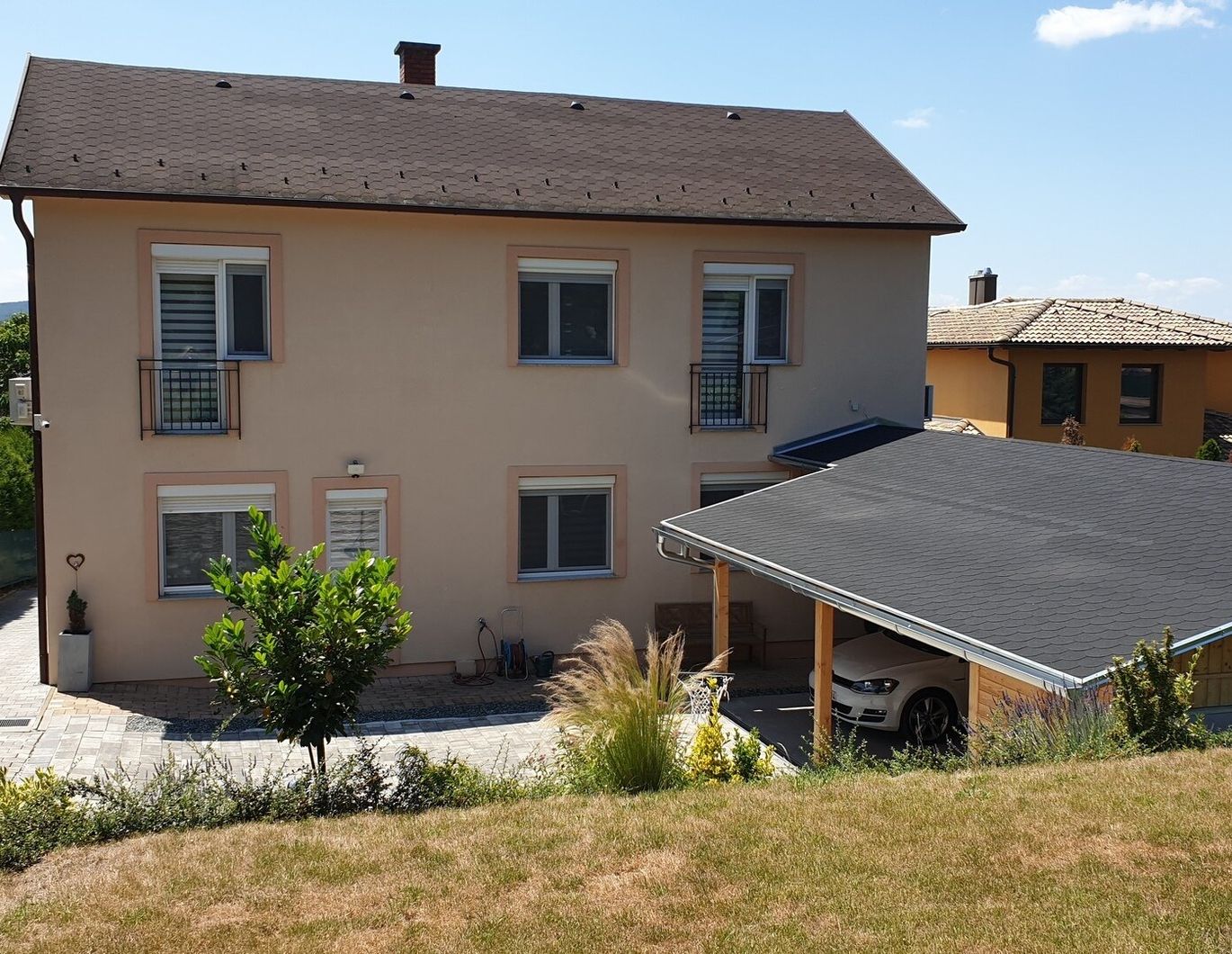 Großzügiges Familienhaus mit 4 Schlafzimmer