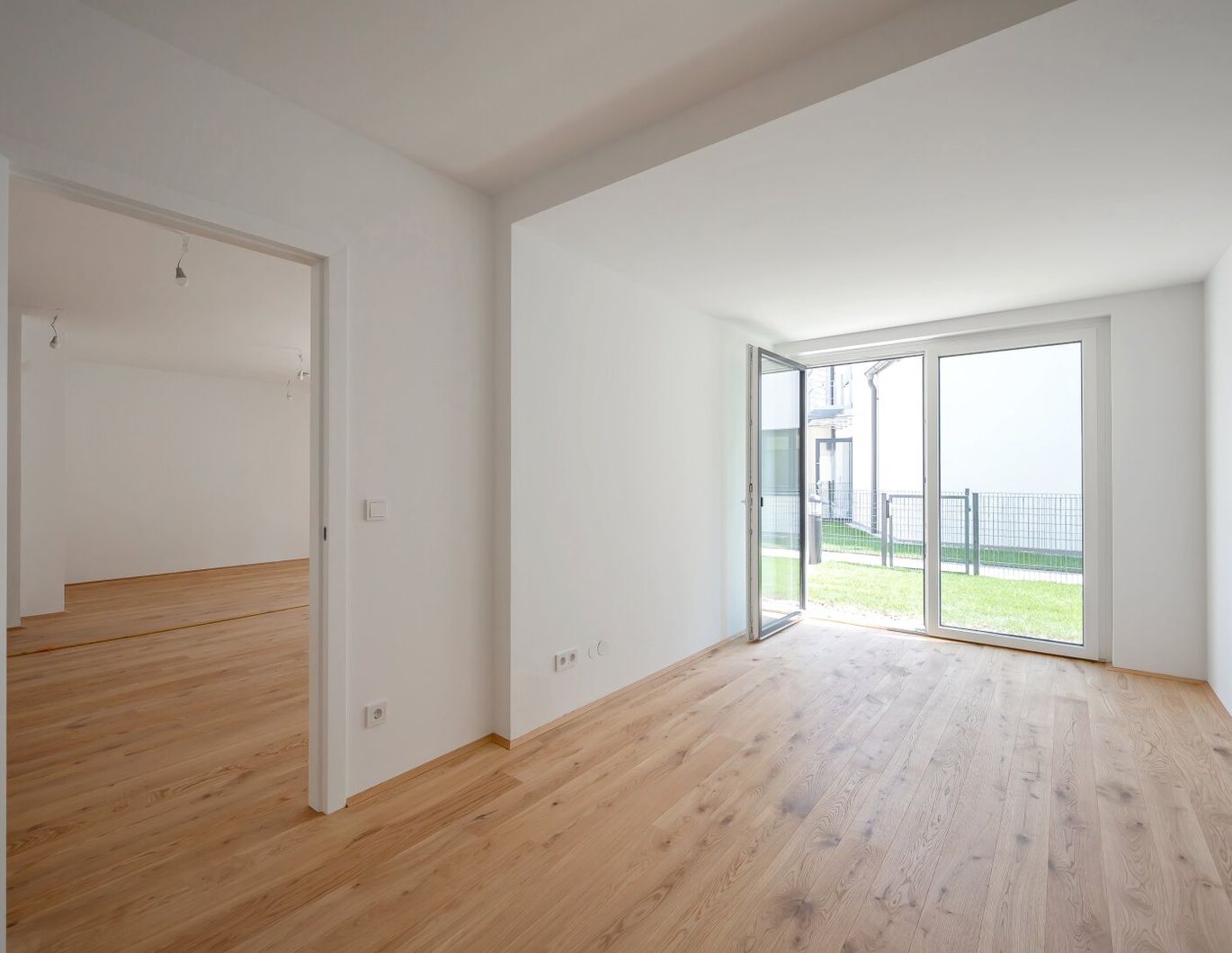 ++Der Platzhirsch++ Großartiger 2 Zimmer Erstbezug mit Garten!