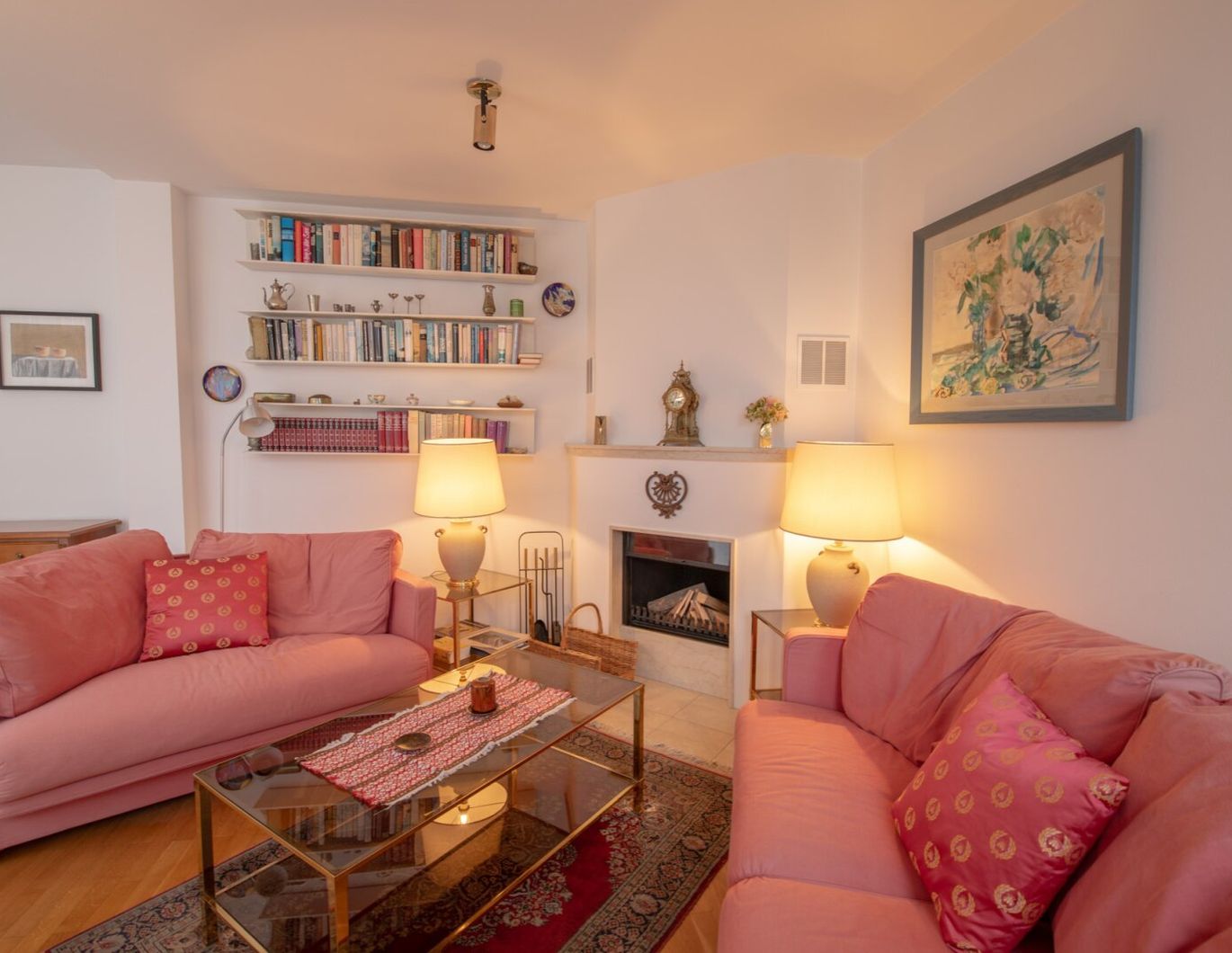 *** Dachgeschoss - Maisonettewohnung mit Garage am Naschmarkt ***