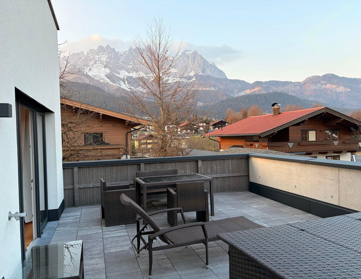 Moderne 2-Zimmer-Wohnung mit Terrasse & Garten in ruhiger Lage - inkl. Parkplatz