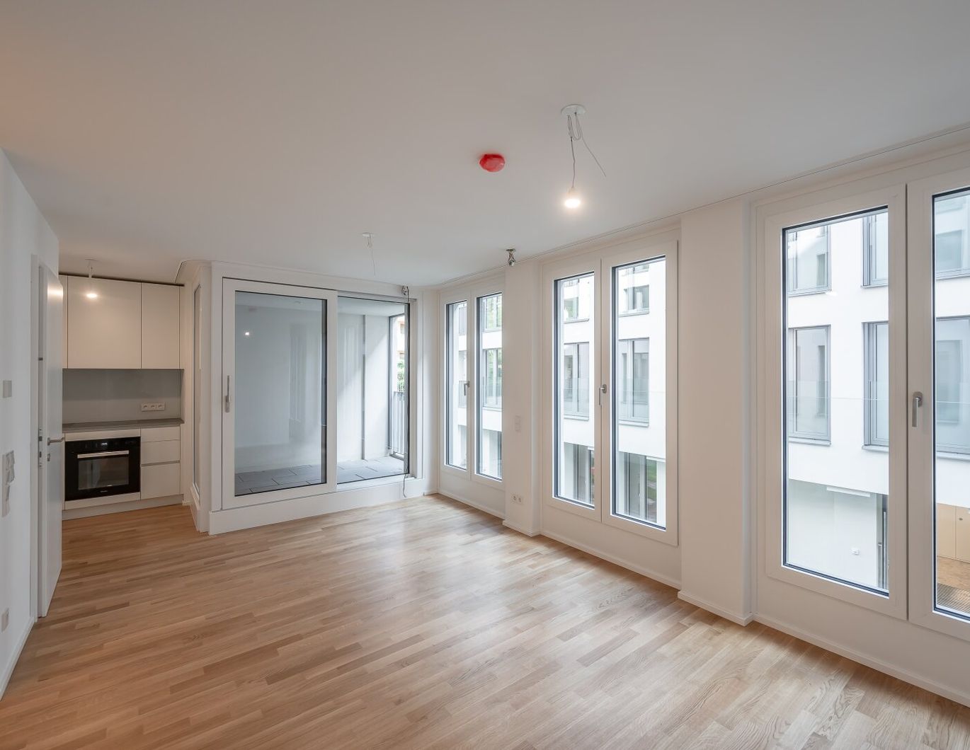 ++MOLLARD 50++ Premium 2-room apartment in the heart of the city (2/10)