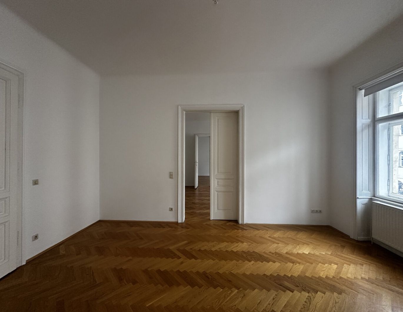 Schöne Altbauwohnung auf der Billrothstrasse