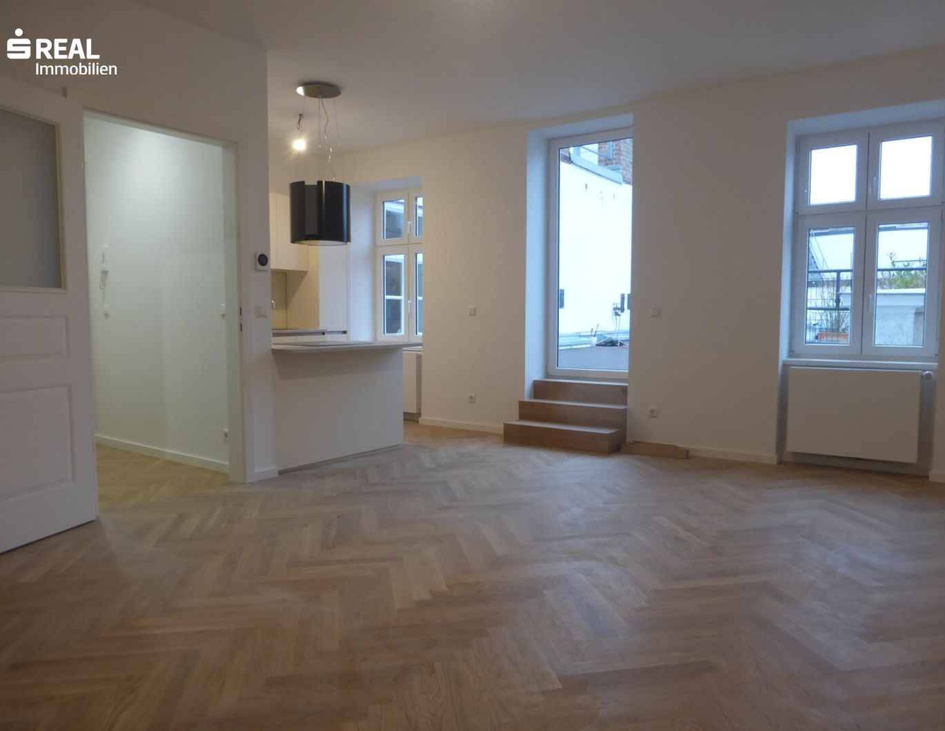 ERSTBEZUG - nahe Stephansplatz - Stadtapartment mit fast 27 m² großer Terrasse im Dachgeschoß!