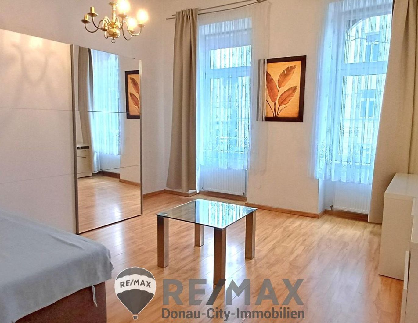 ''Charmante Altbauwohnung - sofort bezugsbereit''