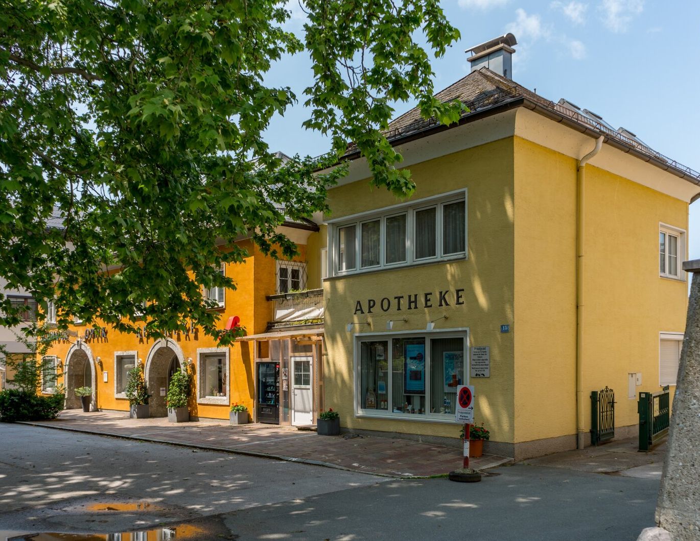 Attraktives Wohn- und Geschäftshaus in bester Lage von Straßwalchen