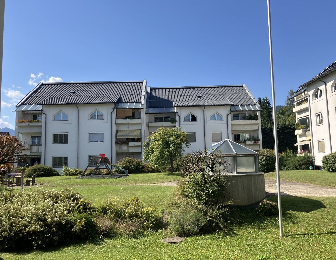 Schöne 2 Zimmer Wohnung Rennsteiner Straße