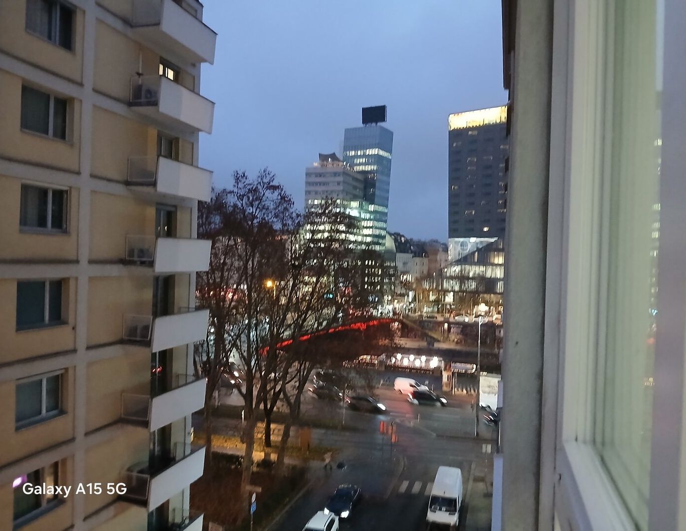 Erstbezug 5.Liftstock, Helle 2-Zimmer-Wohnung, 3 Min zum Schwedenplatz (U1, U4), unbefristet