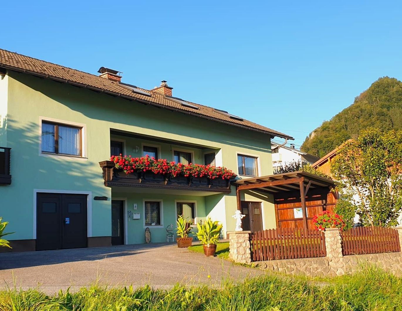 Charmantes Mehrfamilienhaus mit Potenzial