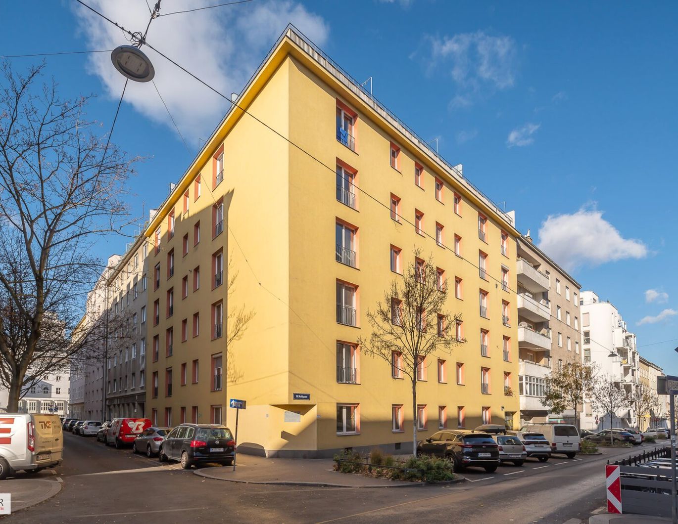 Modernes Wohnen in zentraler Lage - Vollsanierte 3-Zimmer Wohnung in Wien um 349.000 € WG tauglich, Anlegerobjekt 4,5% Rendite!