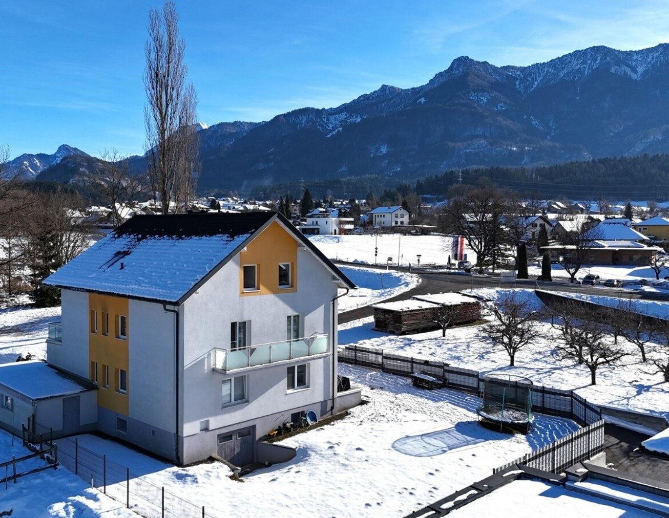 Dreifach wohnen: Drei separate 89 m²-Wohnungen unter einem Dach