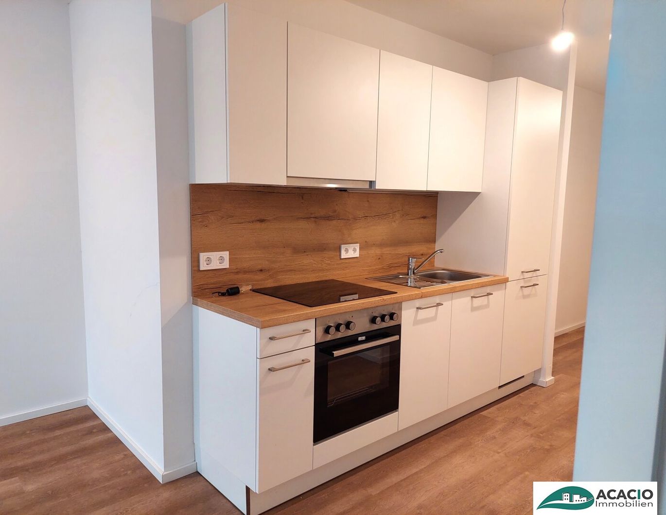 freundliche 2-Zimmerwohnung mit Loggia (Garagenplatz optional vorhanden) - perfekt für die erste eigene Wohnung - Wohn(t)raum im Tullnerfeld - im Grünen wohnen, aber in der Stadt arbeiten - Tiefgarage vorhanden!