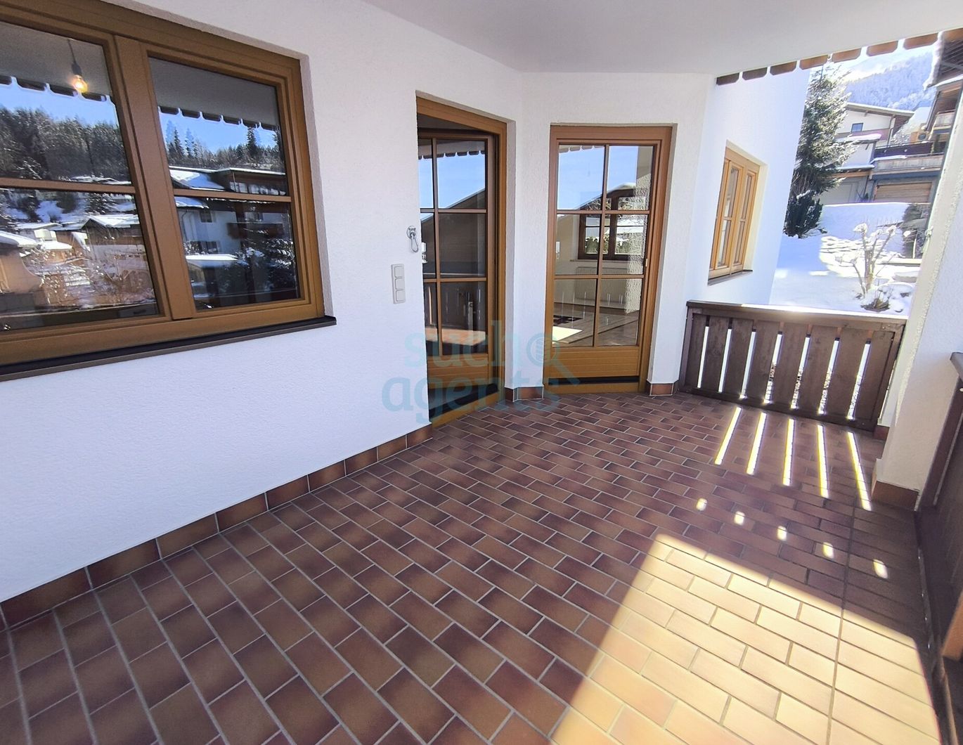 Helle 4-Zimmer-Wohnung in Top-Lage mit 2 Balkone, Gemeinschaftsgarten und Tiefgarage