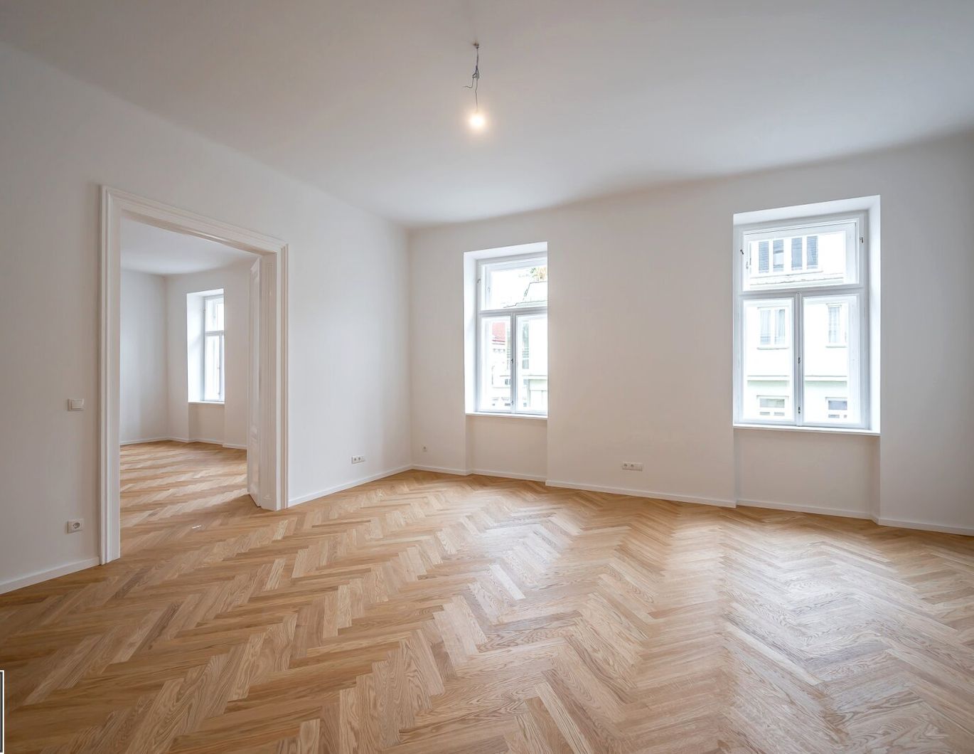 *** Fugbachgasse 7: Generalsanierte 3 Zimmer Altbauwohnung mit praktischem Grundriss und Balkon *** Nähe Augarten ***