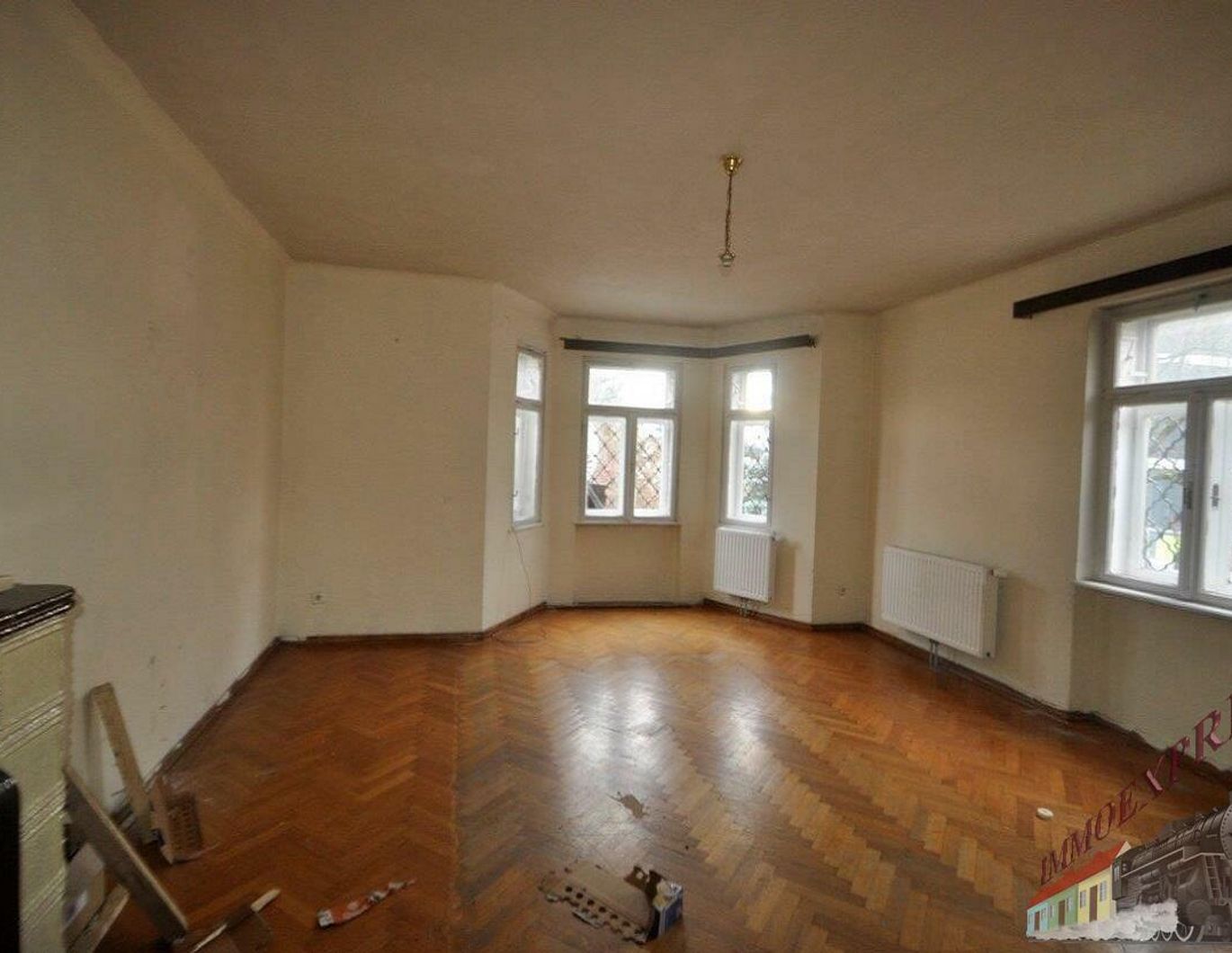Jugendstilhaus - Sanierungsbedürftiges Juwel am Stadtwald