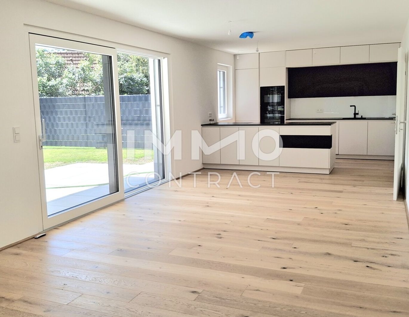 Viel Platz, viel Grün: Erstbezug - 4 Zimmer & großer Garten für höchste Ansprüche