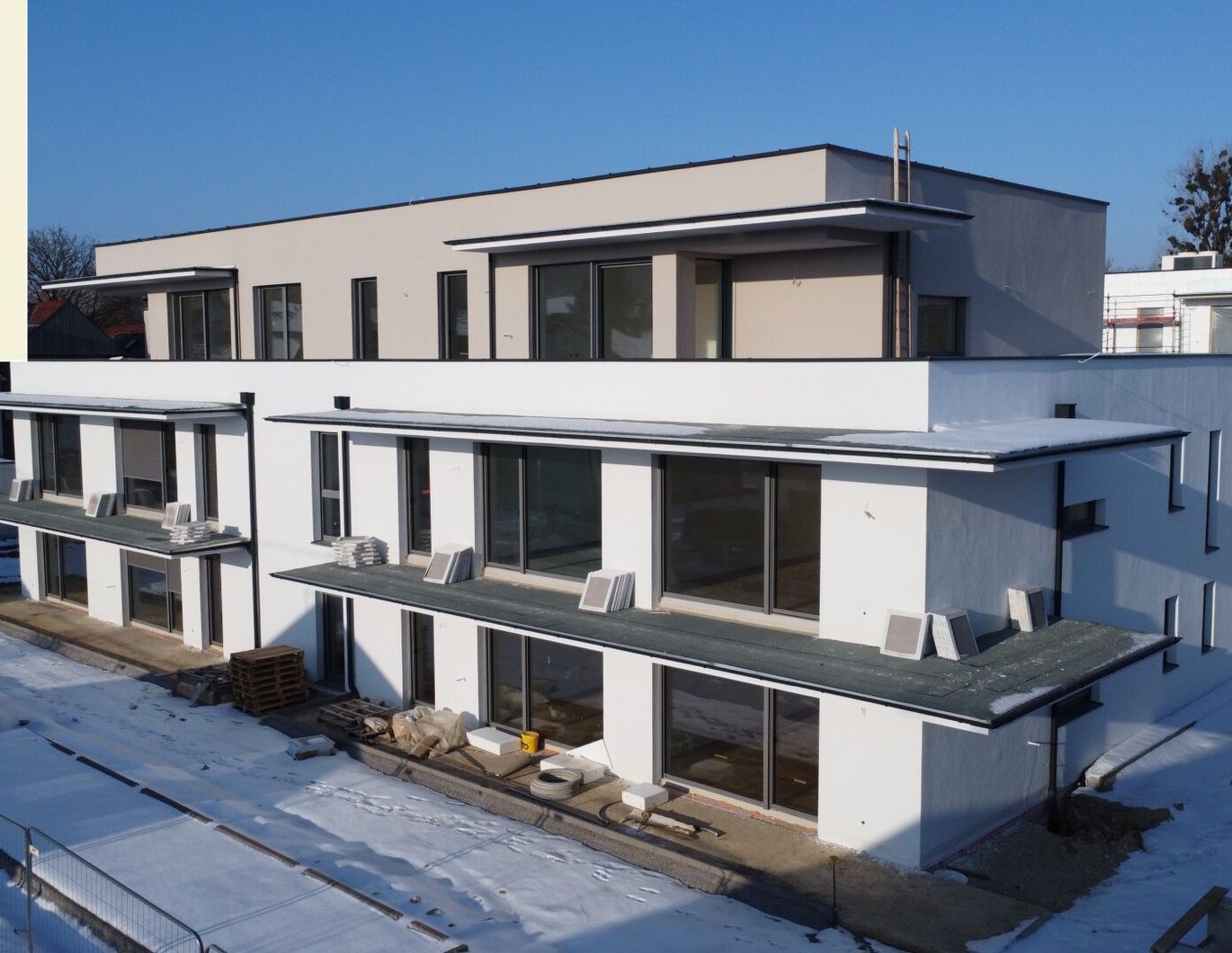 Erstbezug in Fischlham: Ruhige 3-Zimmer-Gartenwohnung im Eigentumsstandard