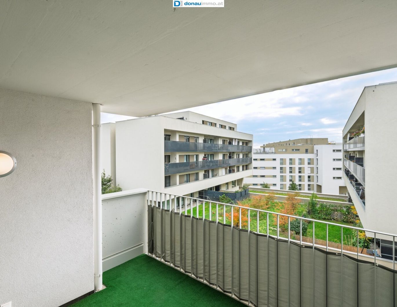 1220 Wien Moderne, helle 2-Zimmer Mietwohnung mit Loggia/Balkon und Top-Infrastruktur nahe U1