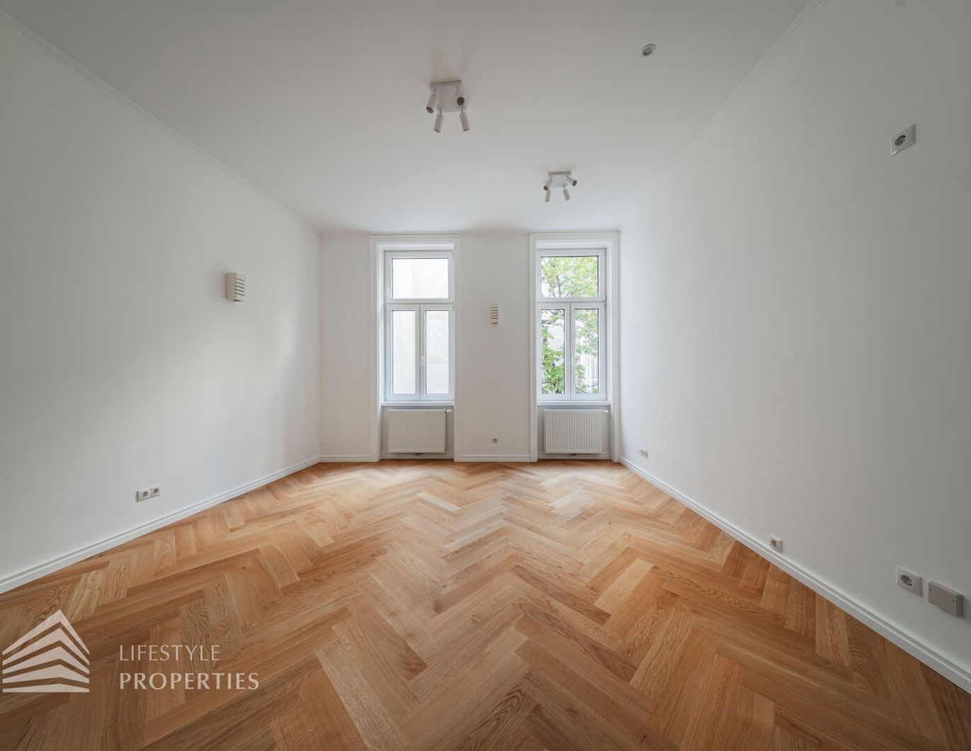 Helle Garconniere Erstbezug, Nähe Währinger Park