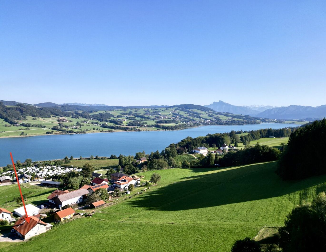 Wohnen am Irrsee - Teilsaniertes Einfamilienhaus mit Seeblick