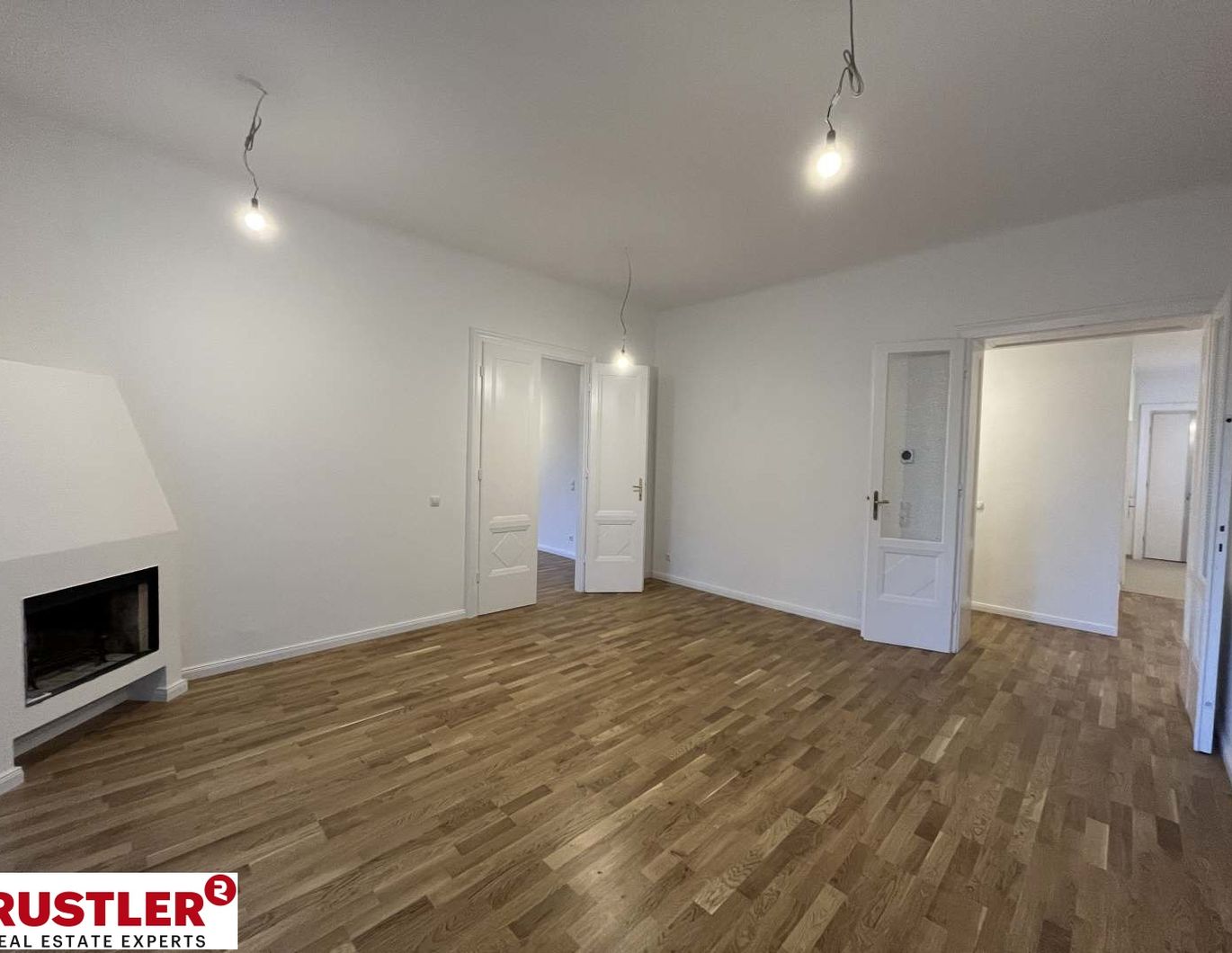 Altbaujuwel mit Charme - Erstbezug nach Sanierung nahe U4 Hietzing