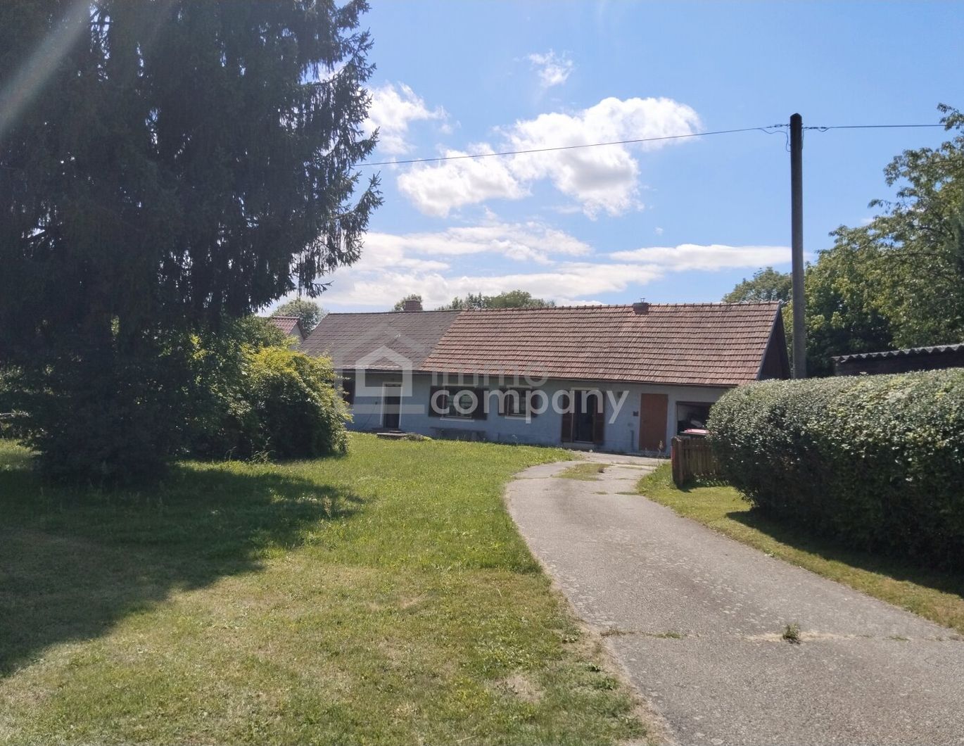 Verwirklichen Sie Ihre Wohnträume - Charmantes Einfamilienhaus mit großem Grundstück!