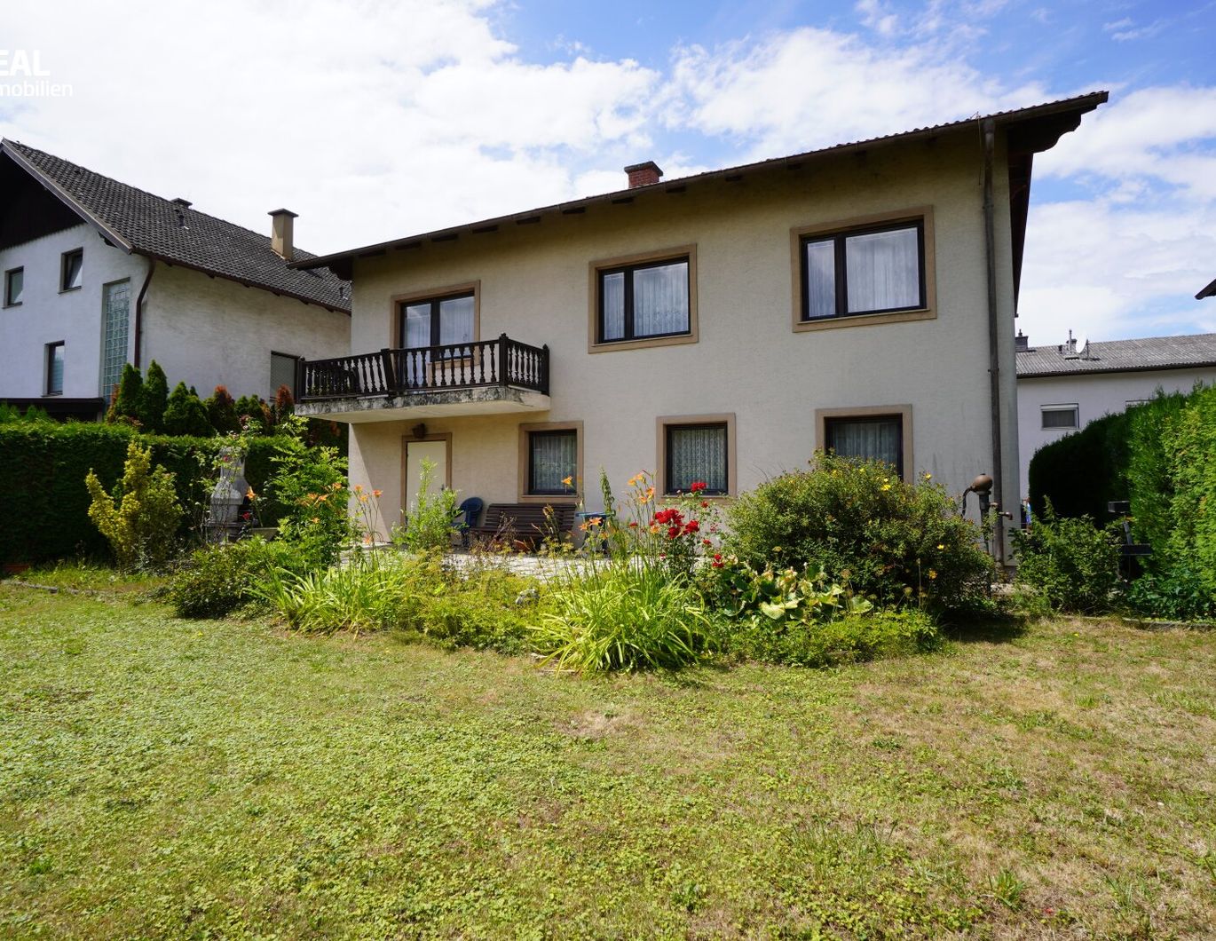 gepflegtes 6 Zimmer-Einfamilienhaus in ruhiger Siedlungslage