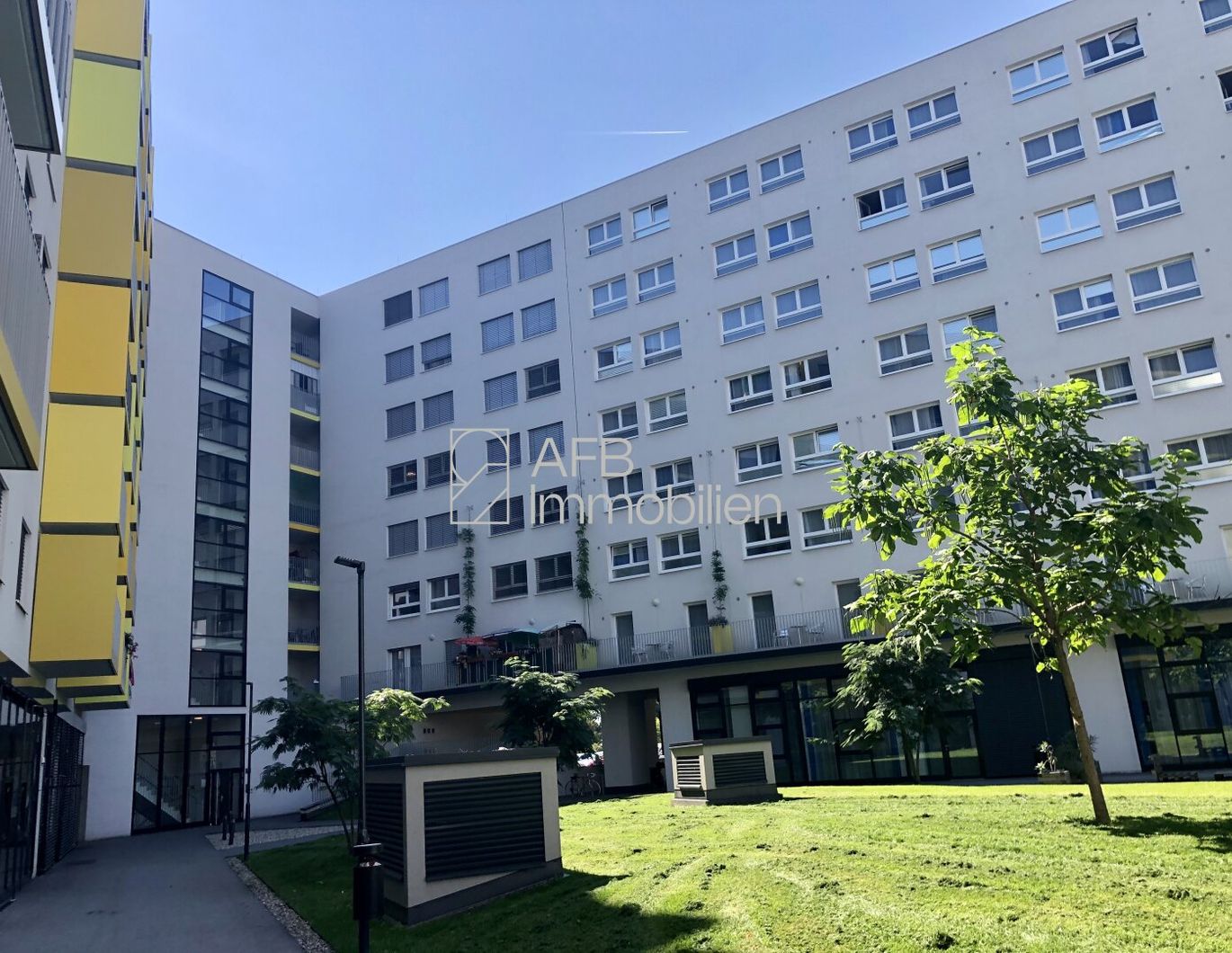 Sehr gut aufgeteilte 3-Zimmer-Genossenschaftswohnung mit Loggia