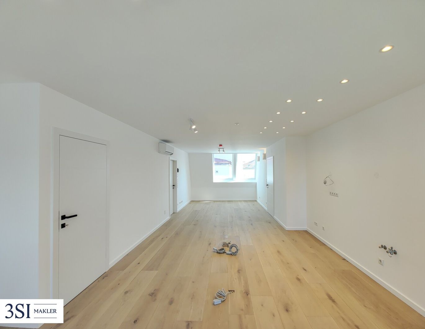 Exklusives Dachgeschoß mit Parkblick - Luxus und Nachhaltigkeit vereint