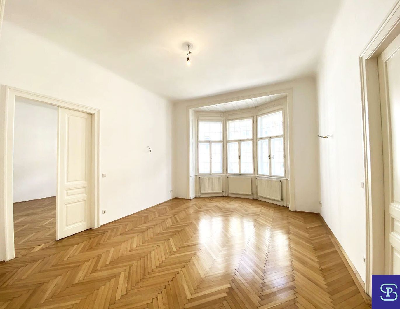 Stadtpark-Nähe: Wunderschönes 4 Zimmer-Eigentum im revitalisierten Altbau - 1030 Wien