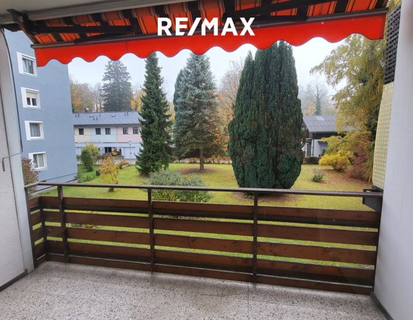 Sanierungsbedürftige 2-Zimmer-Wohnung mit Loggia in Gmunden zu kaufen