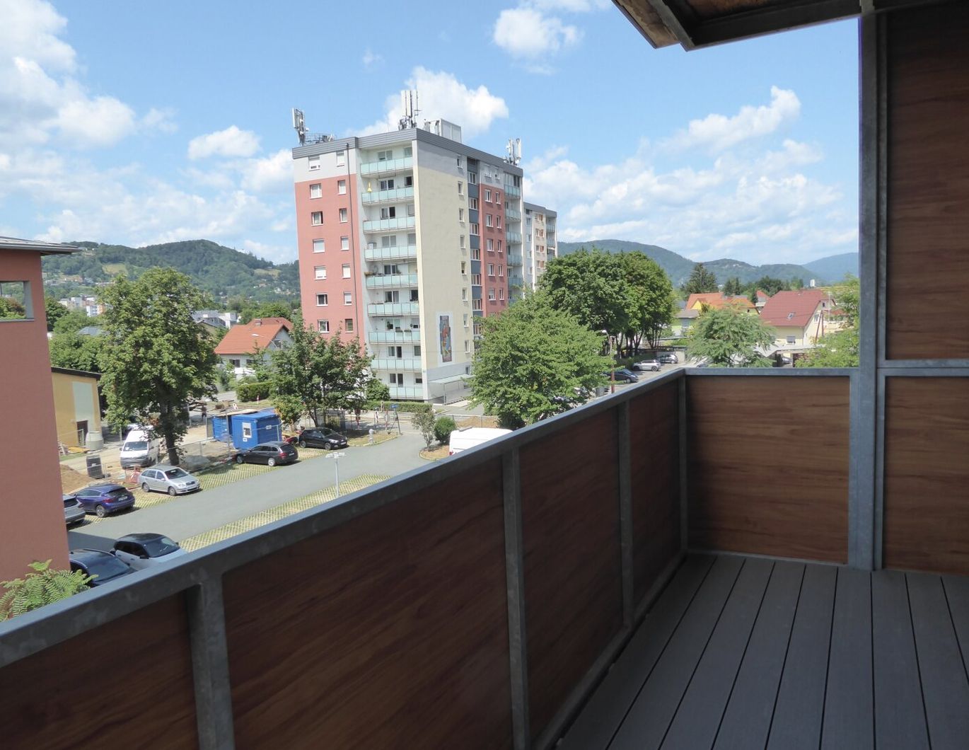 Großzügige 3 - Zimmerwohnung