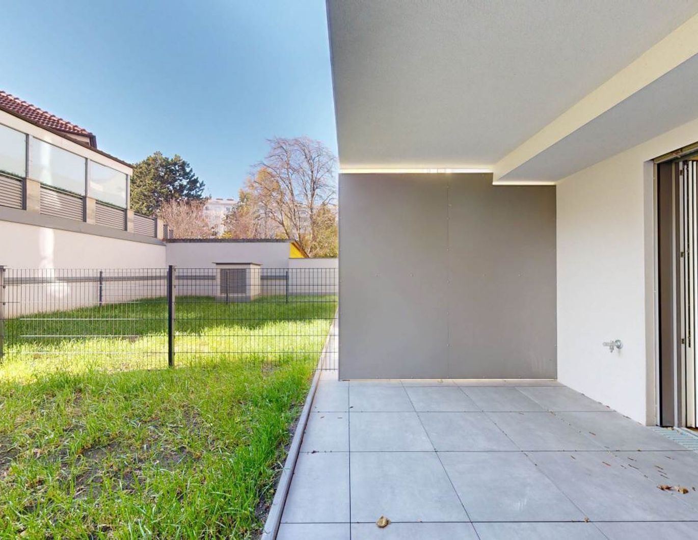 Moderne 1-Zimmer-Gartenwohnung in grüner Oase nahe der Donau! ERSTBEZUG!