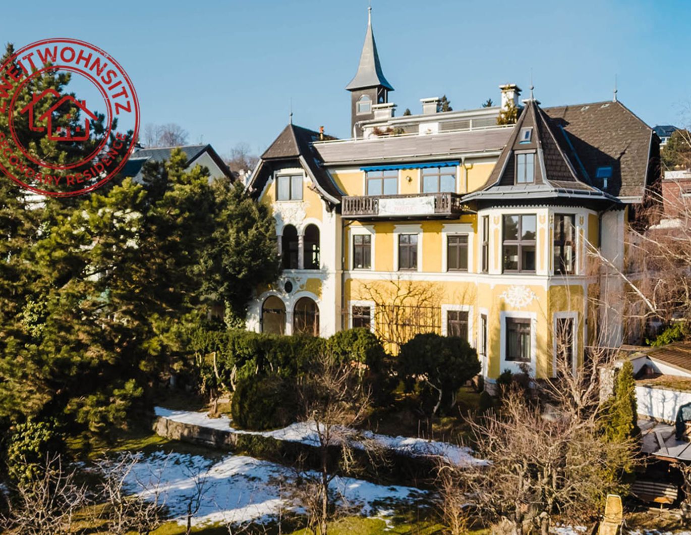 Salzkammergut: Stilvolles Wohnen mit Geschichte! Altbauwohnung in repräsentativer Villa in Gmunden