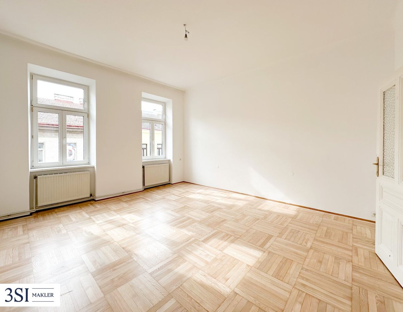 Altbauwohnung mit Potenzial - Teilsanierte 3-Zimmer-Wohnung - mit Top-Anbindung im 10. Bezirk